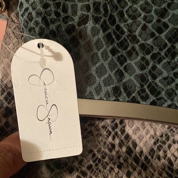 Jessica Simpson Clutch Strap Purse Jade/Grey Faux Snakeskin Print - Picture 2 of 7